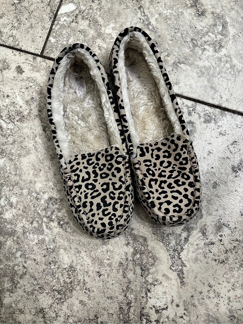 Faux Fur Leopard Print Moccasins